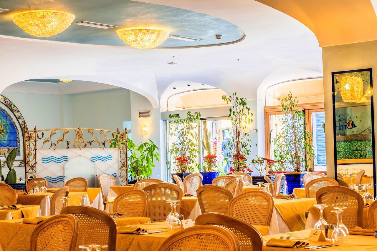 Aragona Palace Hotel & Spa Иския Екстериор снимка